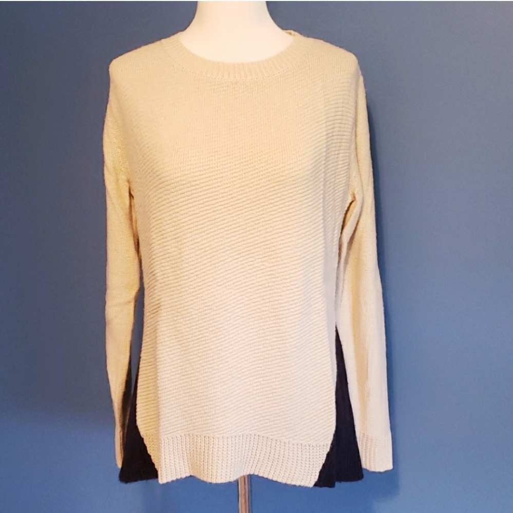 ❤️ 2/$25 … Stitchfix Sugar Lips sweater